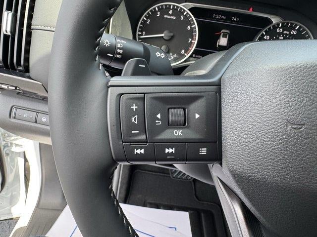 2026 Nissan Pathfinder SV 4WD
