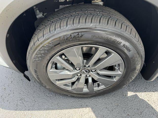 2026 Nissan Pathfinder SV 4WD