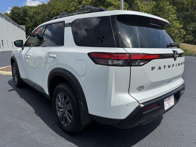 2026 Nissan Pathfinder SV 4WD