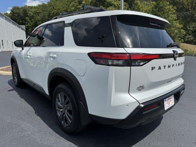 2026 Nissan Pathfinder SV 4WD