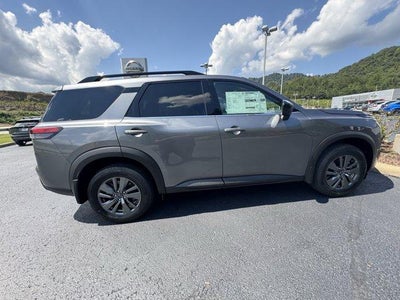 2026 Nissan Pathfinder SV 4WD