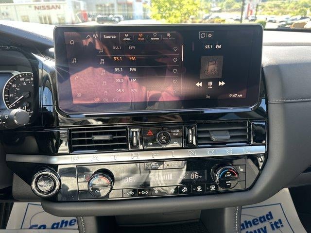 2026 Nissan Pathfinder SV 4WD