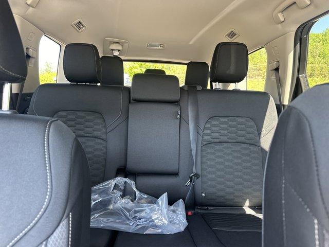 2026 Nissan Pathfinder SV 4WD