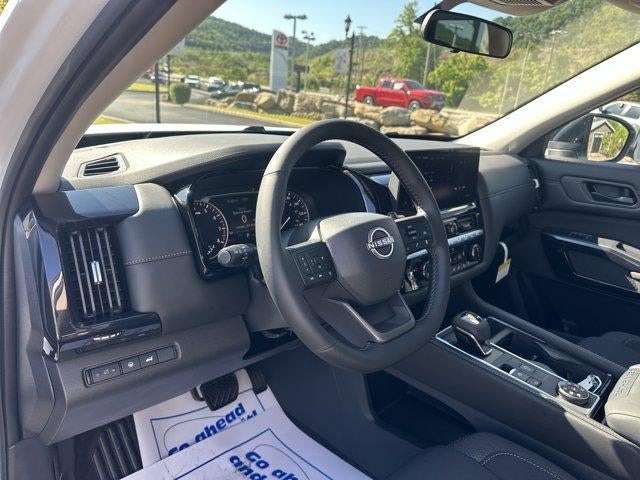 2026 Nissan Pathfinder SV 4WD