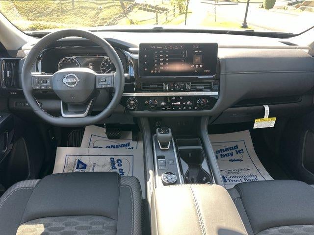 2026 Nissan Pathfinder SV 4WD