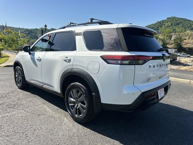 2026 Nissan Pathfinder SV 4WD