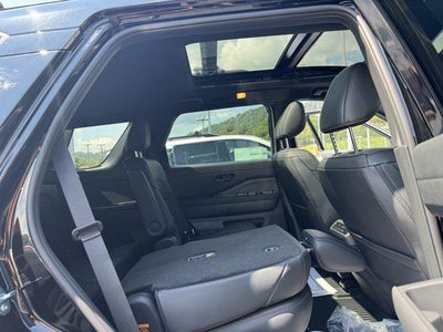 2026 Nissan Pathfinder Rock Creek 4WD