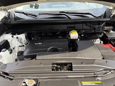 2023 Nissan Pathfinder SL 4WD
