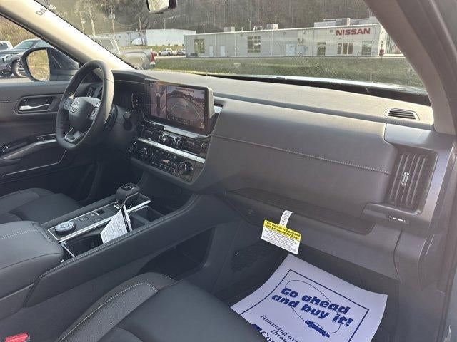 2026 Nissan Pathfinder SL 4WD