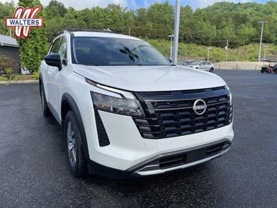 2026 Nissan Pathfinder SL 4WD