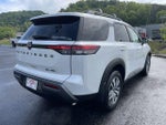 2026 Nissan Pathfinder SL 4WD