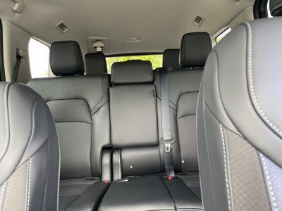 2026 Nissan Pathfinder SL 4WD