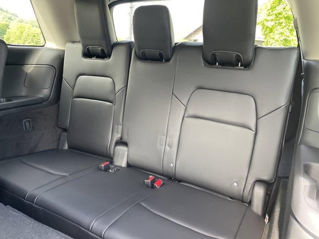 2026 Nissan Pathfinder SL 4WD