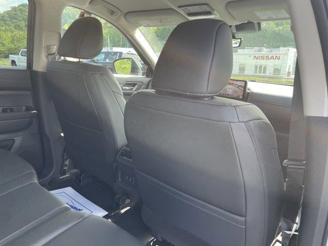 2026 Nissan Pathfinder SL 4WD