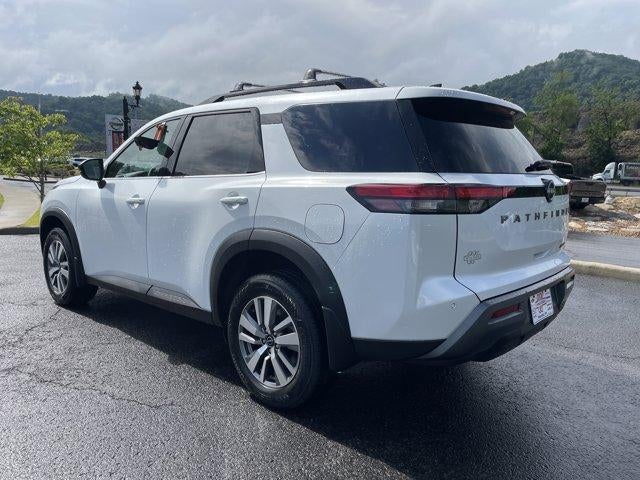 2026 Nissan Pathfinder SL 4WD