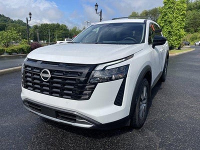 2026 Nissan Pathfinder SL 4WD