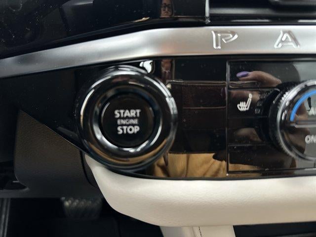 2026 Nissan Pathfinder SL 4WD