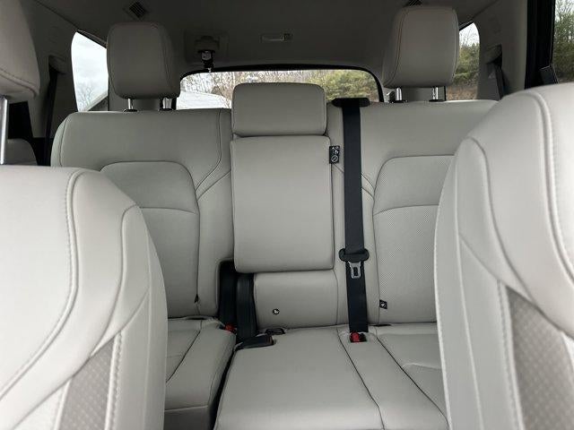 2026 Nissan Pathfinder SL 4WD