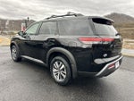 2026 Nissan Pathfinder SL 4WD