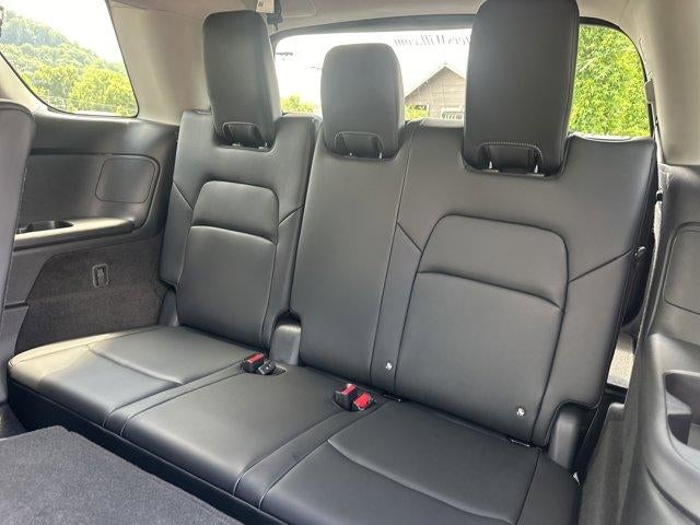 2026 Nissan Pathfinder SL 4WD