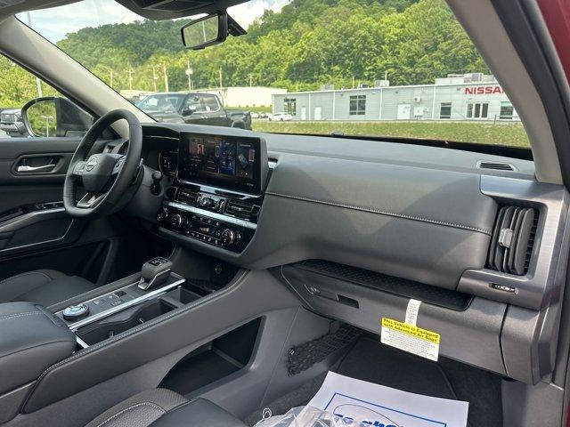 2026 Nissan Pathfinder SL 4WD