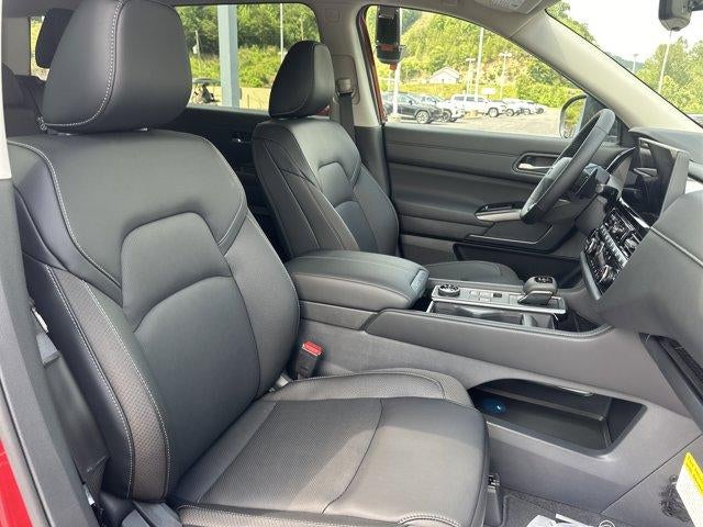 2026 Nissan Pathfinder SL 4WD