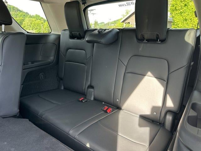 2026 Nissan Pathfinder SL 4WD