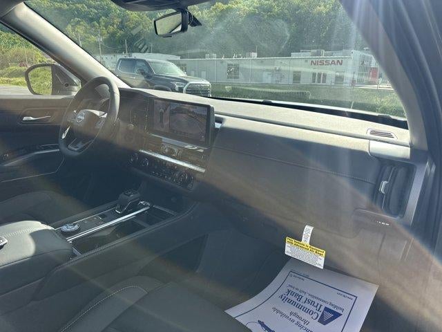 2026 Nissan Pathfinder SL 4WD