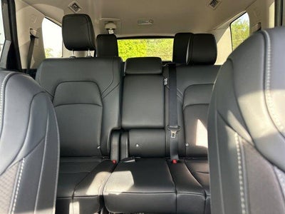 2026 Nissan Pathfinder SL 4WD