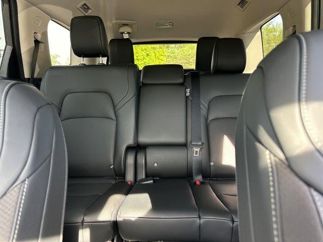 2026 Nissan Pathfinder SL 4WD