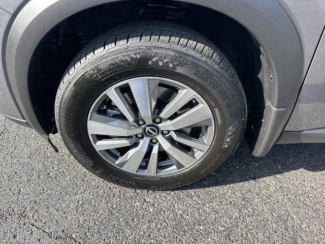 2026 Nissan Pathfinder SL 4WD
