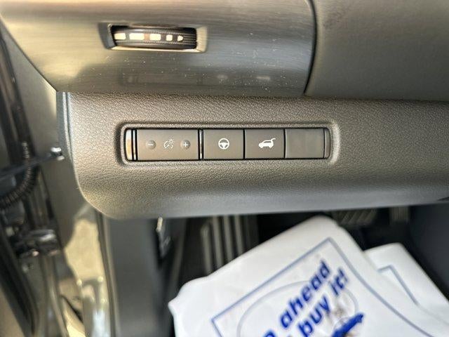2026 Nissan Pathfinder SL 4WD
