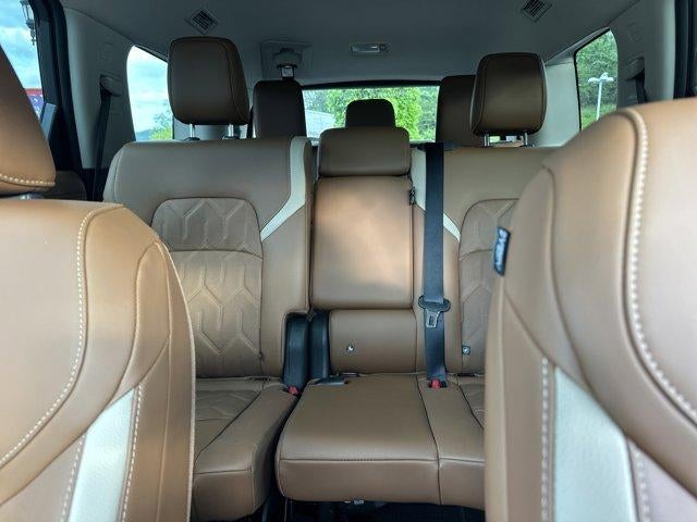 2026 Nissan Pathfinder Platinum 4WD