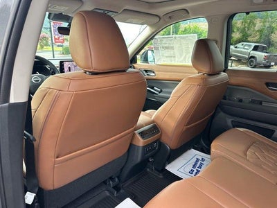 2026 Nissan Pathfinder Platinum 4WD