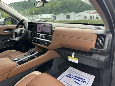 2026 Nissan Pathfinder Platinum 4WD