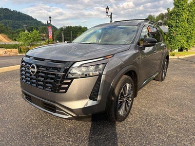 2026 Nissan Pathfinder Platinum 4WD