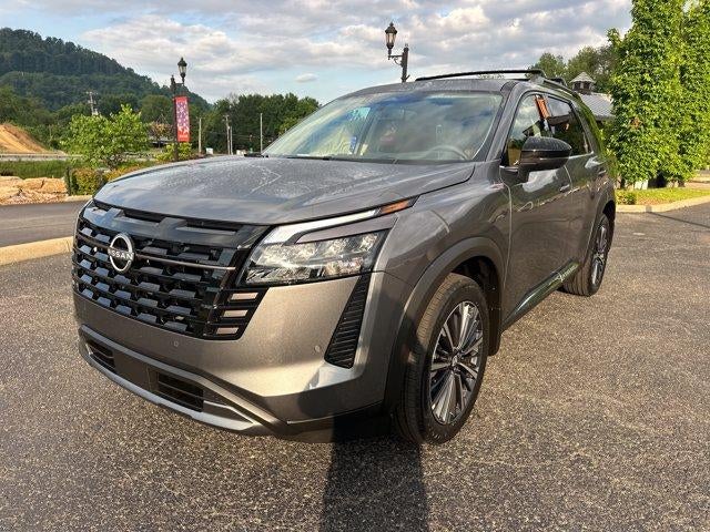 2026 Nissan Pathfinder Platinum 4WD