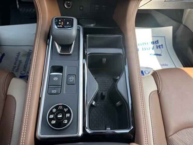 2026 Nissan Pathfinder Platinum 4WD