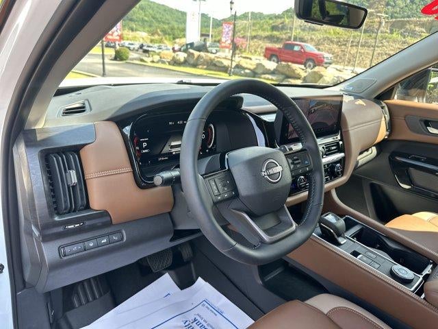 2026 Nissan Pathfinder Platinum 4WD