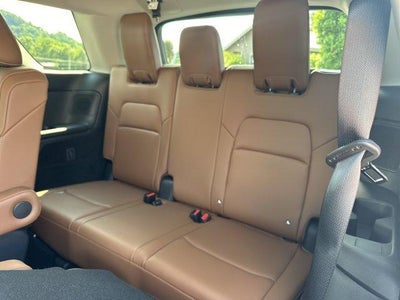 2026 Nissan Pathfinder Platinum 4WD