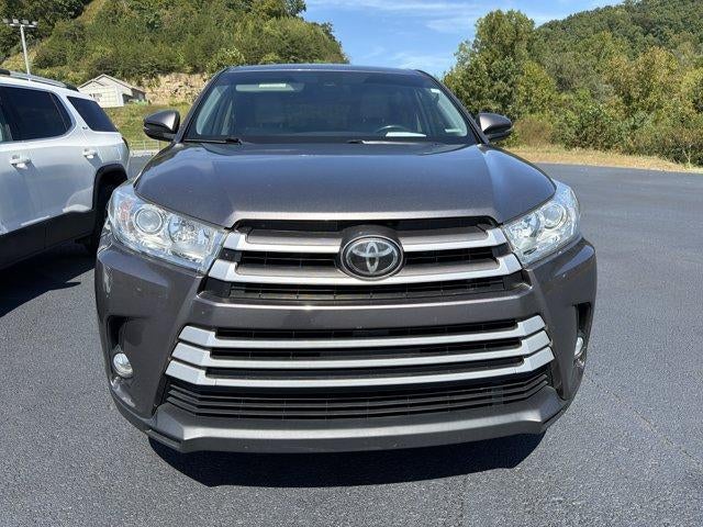 2019 Toyota Highlander LE Plus V6 AWD (Natl)