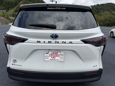 2025 Toyota Sienna XLE AWD 7-Passenger (Natl)