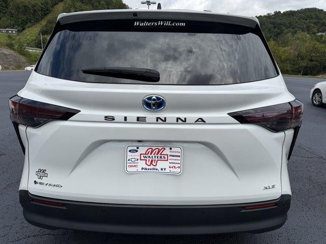 2025 Toyota Sienna XLE AWD 7-Passenger (Natl)