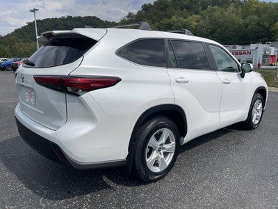 2023 Toyota Highlander L FWD (Natl)