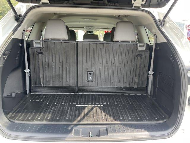 2023 Toyota Highlander L FWD (Natl)