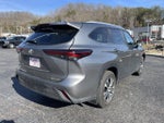 2025 Toyota Highlander XLE AWD (Natl)