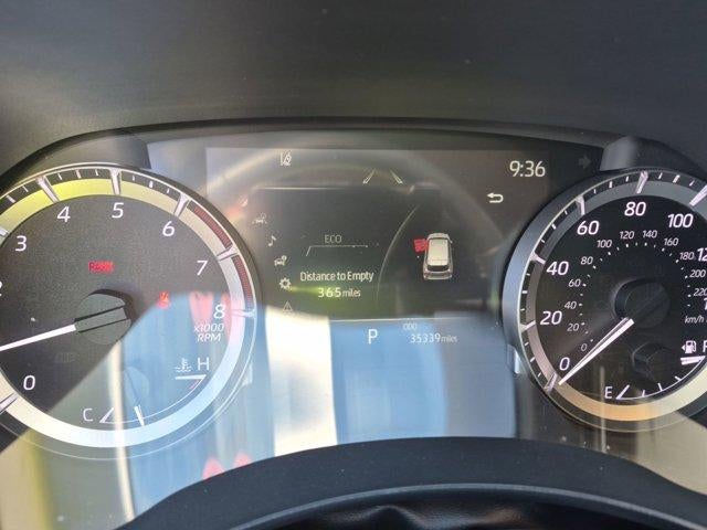 2025 Toyota Highlander LE AWD (SE)