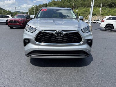 2023 Toyota Highlander Platinum AWD (Natl)