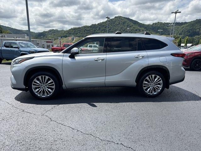 2023 Toyota Highlander Platinum AWD (Natl)