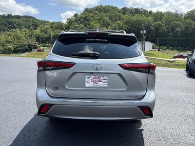 2023 Toyota Highlander Platinum AWD (Natl)